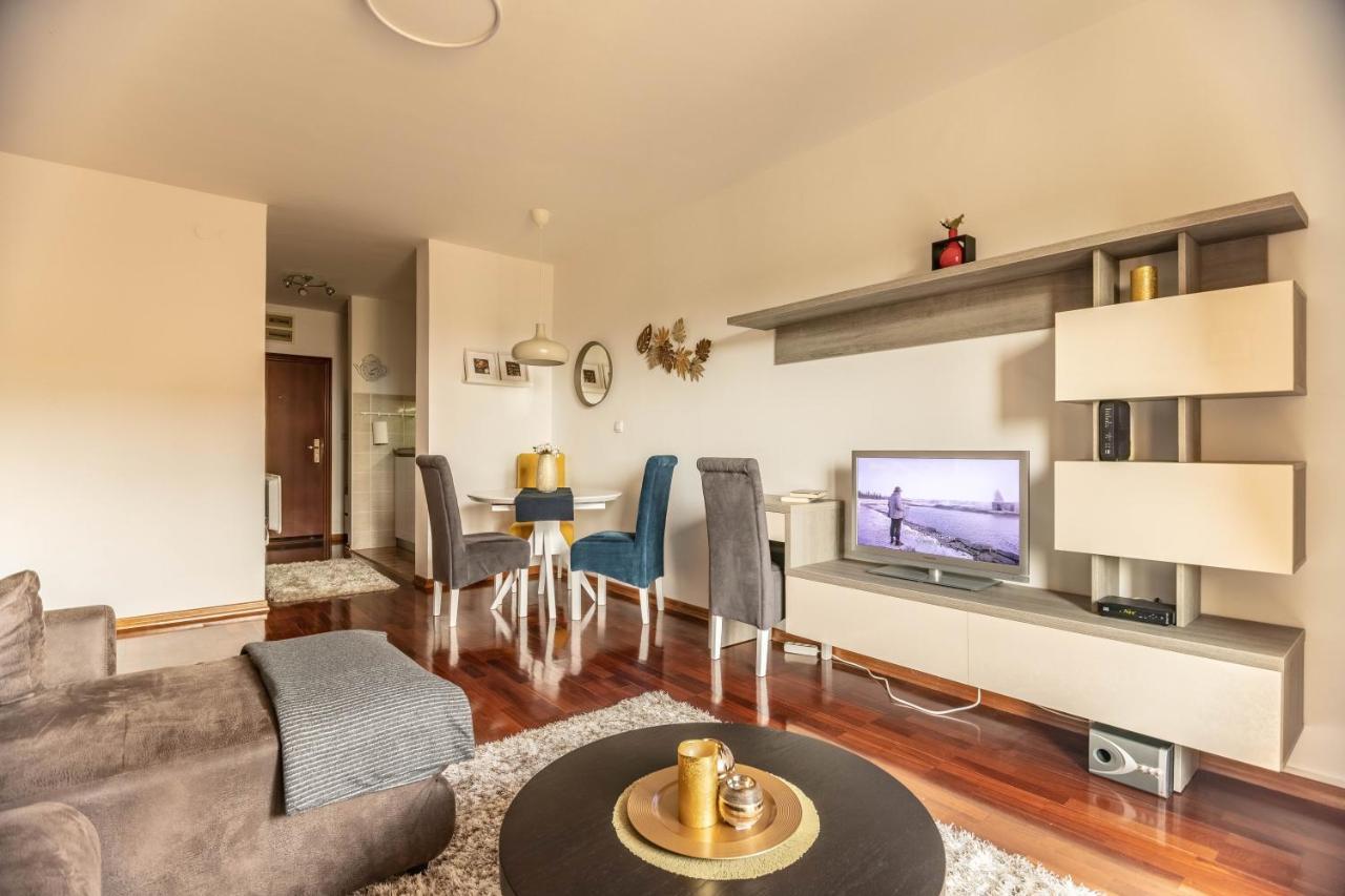 Apartman Modena Lux Vrnjacka Banja Bagian luar foto