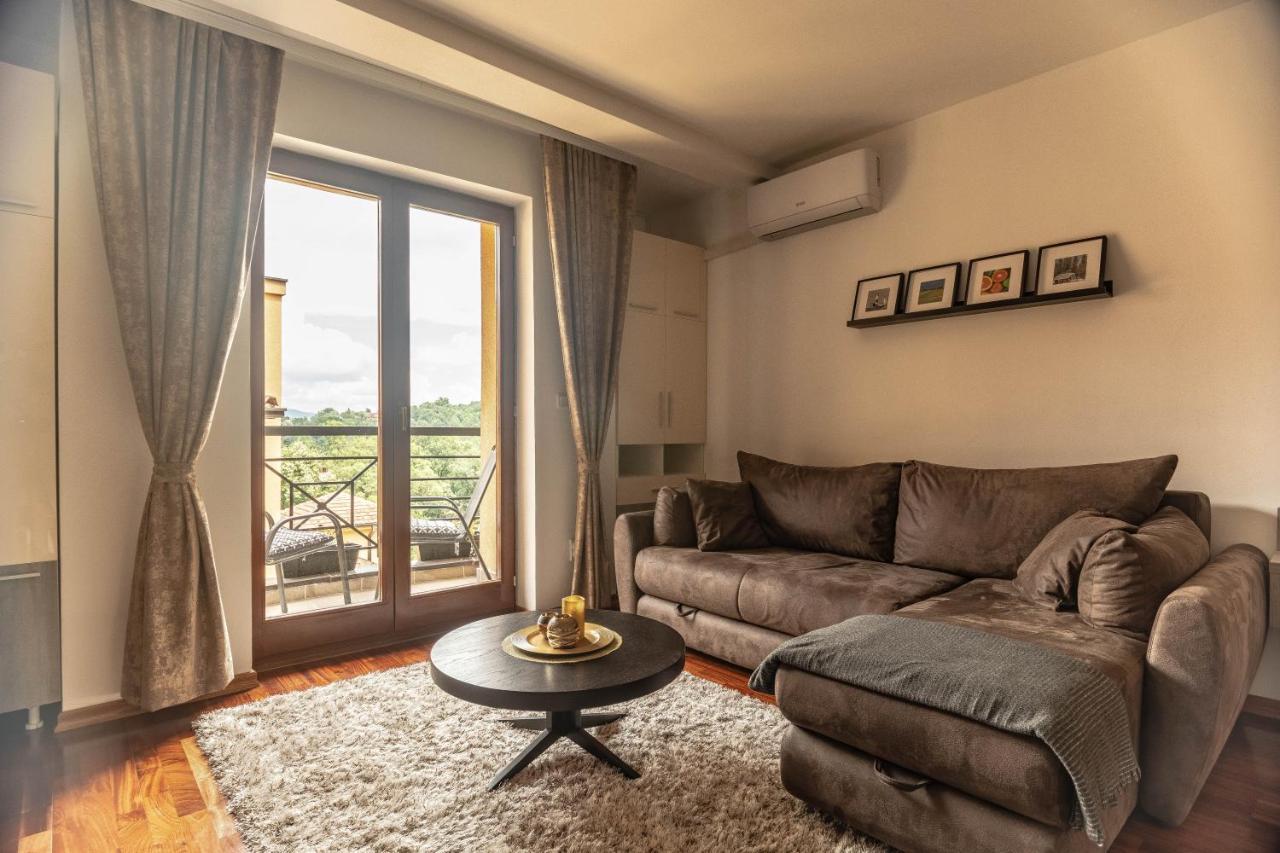 Apartman Modena Lux Vrnjacka Banja Bagian luar foto