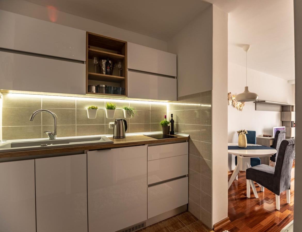 Apartman Modena Lux Vrnjacka Banja Bagian luar foto